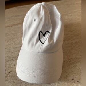 White And Black Heart Baseball Cap